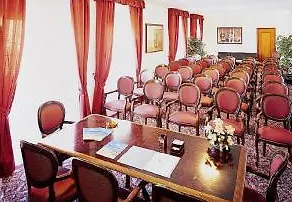 Colonna Palace Hotel Mediterraneo Olbia 4*,